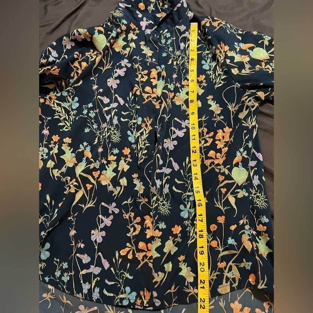 Sugarhill floral Button down top size 6 - Picture 3 of 6